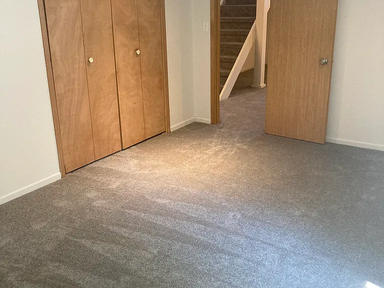 1803 Spruce Dr — Photo 10