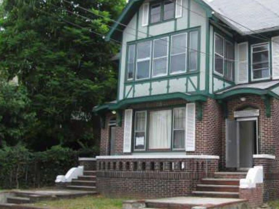58 Baldwin Avenue