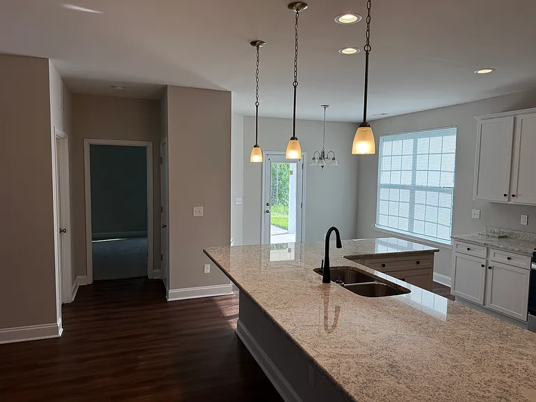 661 Mahogany Dr — Photo 29