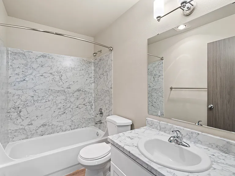 2 Bedroom 2 Bath Standard - 972 Sq Ft 2 Bedroom 2 Bath Standard - 972 Sq Ft