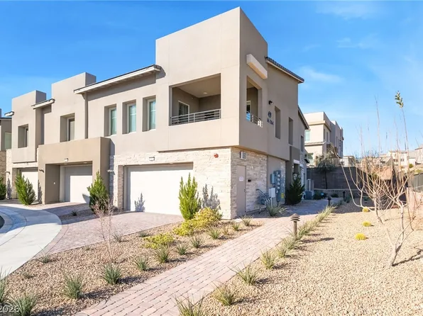 600 N Carriage Hill Dr #2161, Las Vegas, NV 89138