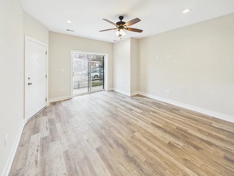 6622 S University Ave #1 — Photo 7
