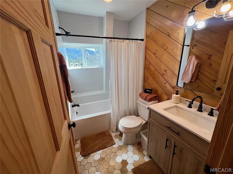 43573 Yosemite Dr — Photo 30