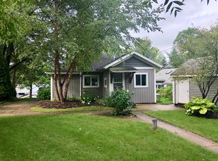 6851 Goldenrod Dr NE, Rockford, MI 49341