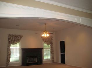 500 Sparrow Hawk, Edmond, OK 73003