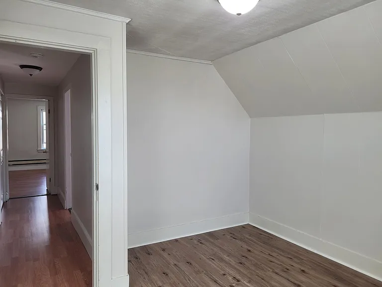 9 Shawmut Ter — Photo 17