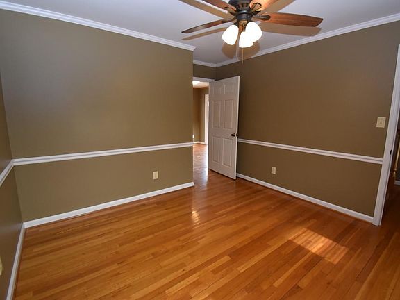 3rd image of 3377 Paul Heavner Ln