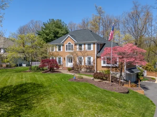 1 Fidelian Way, Lincoln Park Boro, NJ 07035