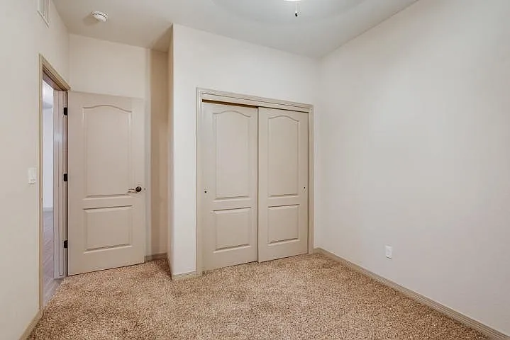 11608 Grotto Bay Ct — Photo 17