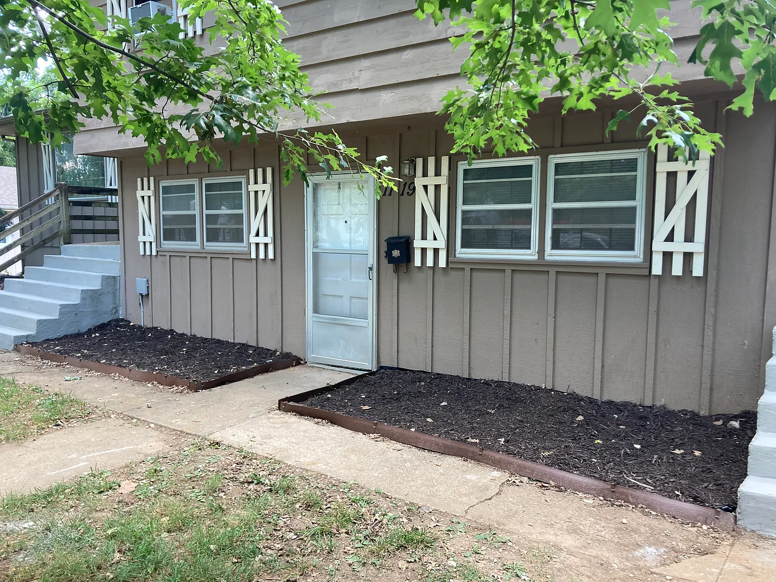 2 bed, 1000 sqft, $950 — Photo 2