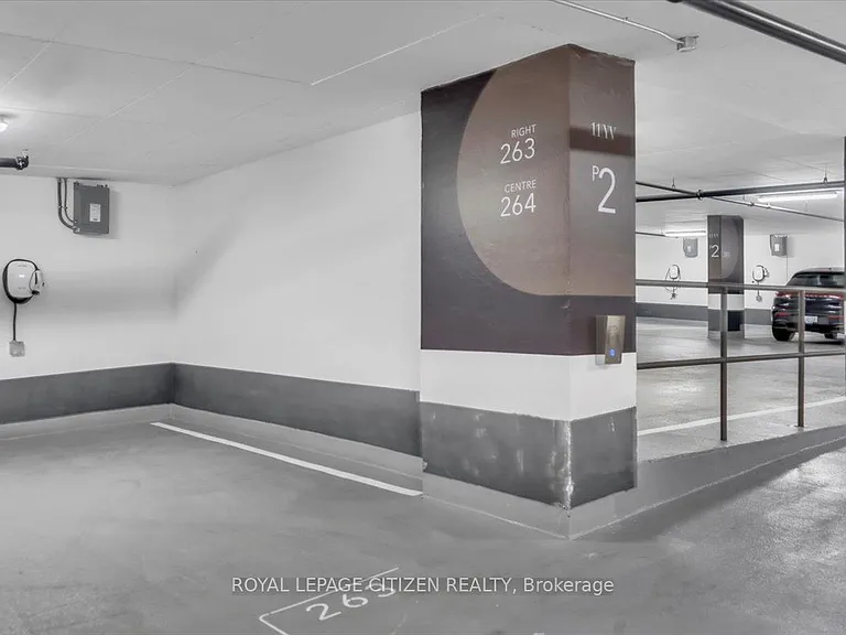 11 Yorkville Ave #6007 — Photo 49