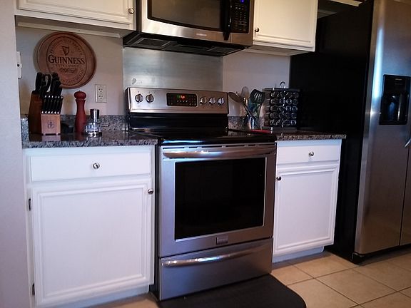 5th image of 3405 Winchester Dr