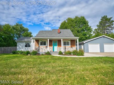 6308 River Rd, Flushing, MI, 48433