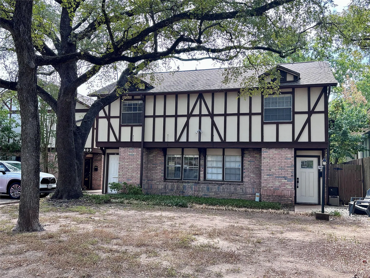 2 bed, 1.5 bath, 1016 sqft, $1,790 — Photo 1