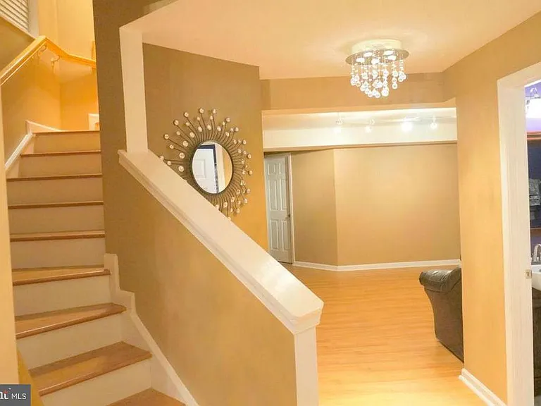 13680 Saint Johns Wood Pl — Photo 8