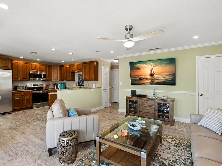 5243 Beach Dr SE #B — Photo 12