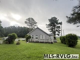 4th image of 816 Quebec Rd