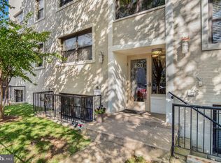 1520 Independence Ave SE APT 2, Washington, DC 20003