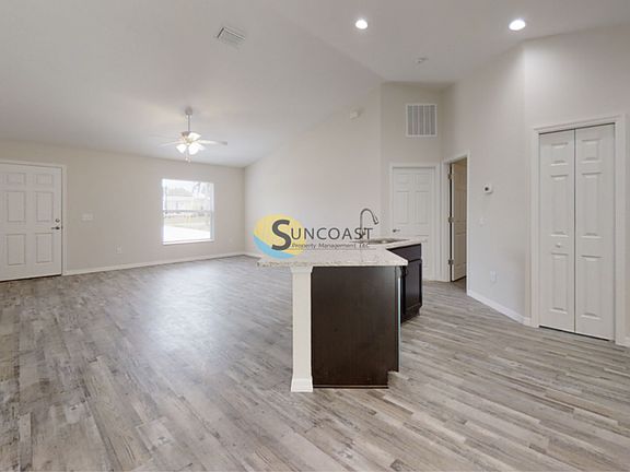 4th image of 9386 N Ashbury Dr