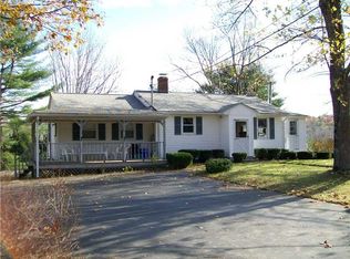 804 Farnum Pike, North Smithfield, RI 02896