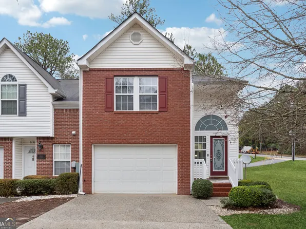 6235 Queen Meadow Dr SE, Mableton, GA 30126