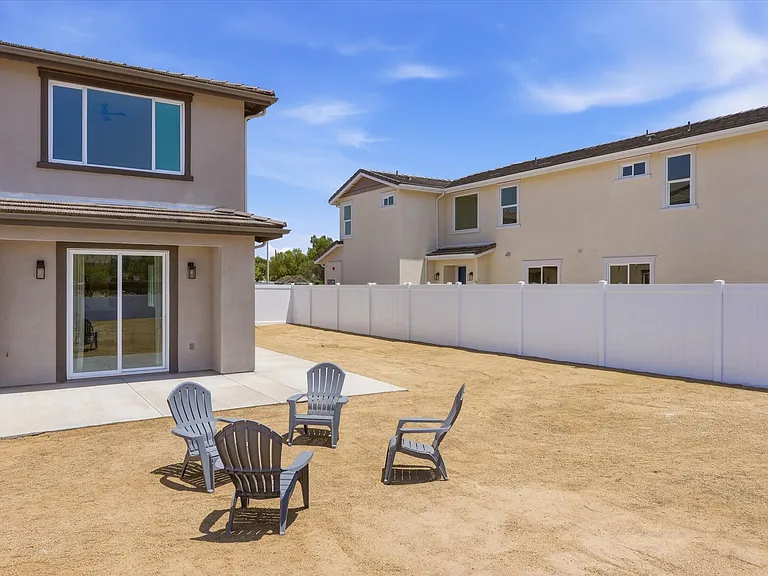 5824 Persepolis Ct — Photo 34