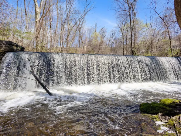 16 Vernon Avenue APT 4, Vernon, CT 06066