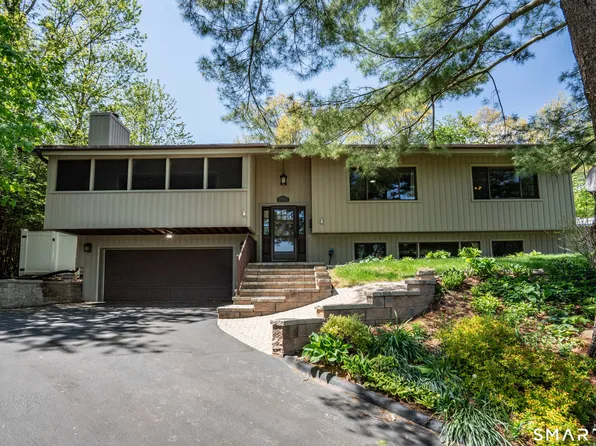 71 Kirkwood Road, West Hartford, CT 06117