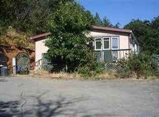 2020 Jasmine Ave, Medford, OR 97501