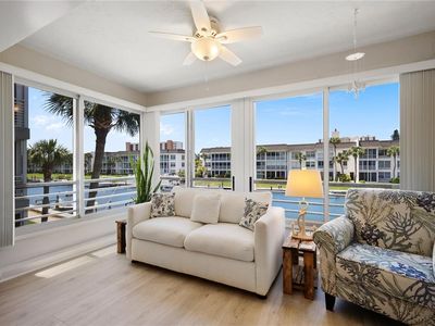 4390 Exeter Dr UNIT 204, Longboat Key, FL, 34228