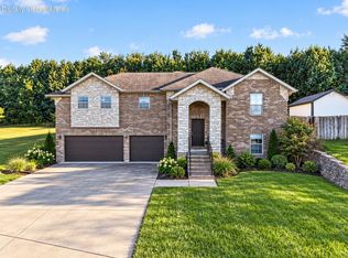 874 E Purple Martin Street, Nixa, MO 65714