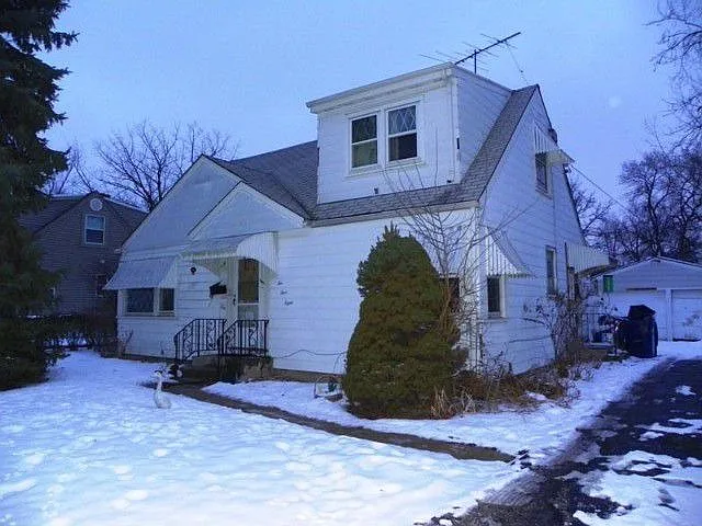 248 Hayes Dr photo 1