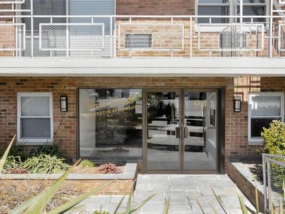 90 S park Avenue #C1, Rockville Centre, NY, 11570