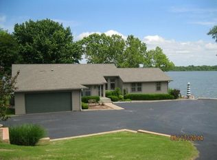 1311 E 63rd St, Grove, OK 74344
