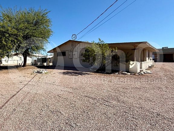 5th image of 225 S Grand Dr APT 2