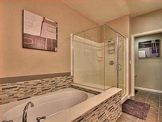 3rd image of 809 Auzerais Ave Unit 113