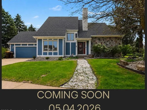 4915 Aspen Dr, Lansing, MI 48917