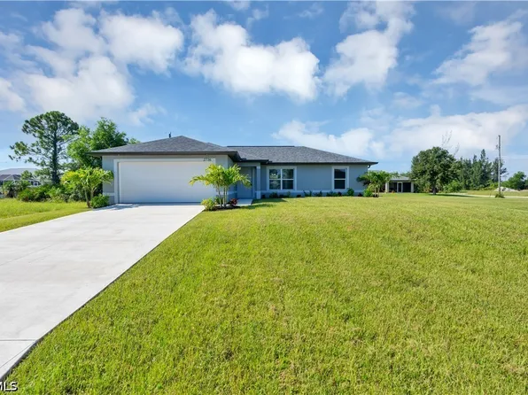 418 NW 13th Ter, Cape Coral, FL 33993