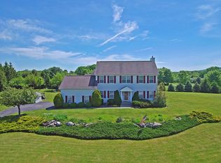 6 Summit Rd, Andover, NJ 07821