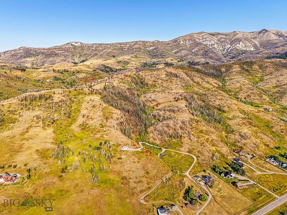 2nd image of 111 Bridger Spring Trl