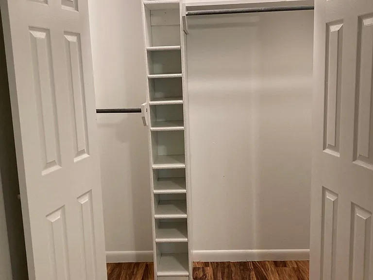 Closet in bedroom 2
