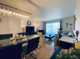 10 Professional Center Pkwy APT 3, San Rafael, CA 94903