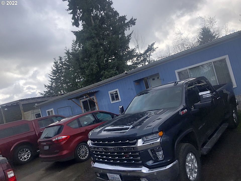 1st image of 801 SE Eaton Blvd