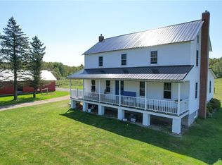 759 Bull Run Rd, Pulaski, NY 13142