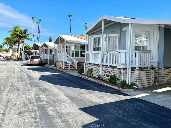 2550 Pacific Coast Hwy Spc 50, Torrance, CA 90505