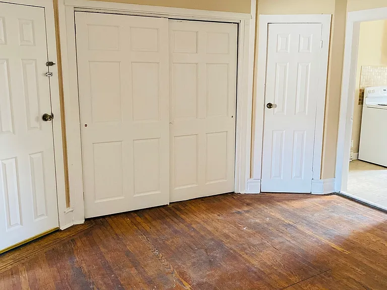 5447 Torresdale Ave — Photo 7