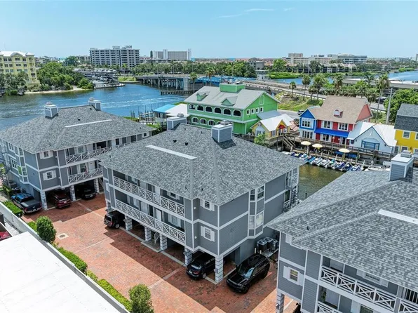 1552 Stickney Point Rd #403, Sarasota, FL 34231