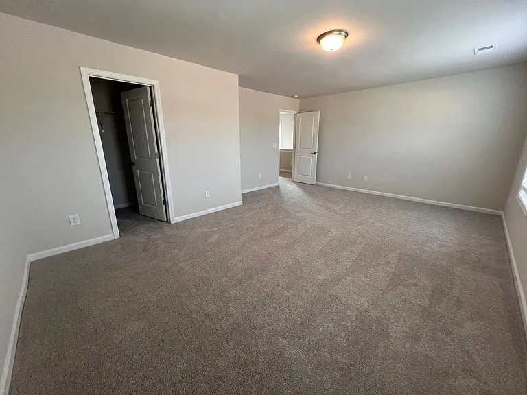293 Mansell Park — Photo 31