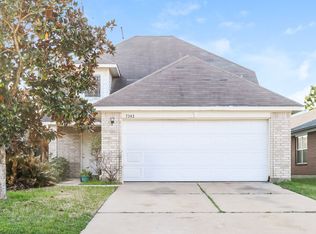 7343 River Pines Dr, Cypress, TX 77433