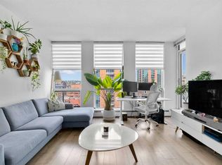 1500 W 7th St SW #905, Calgary, AB T2R 1A7